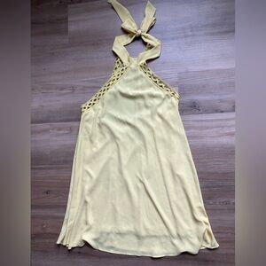 Lulu’s yellow halter top summer dress